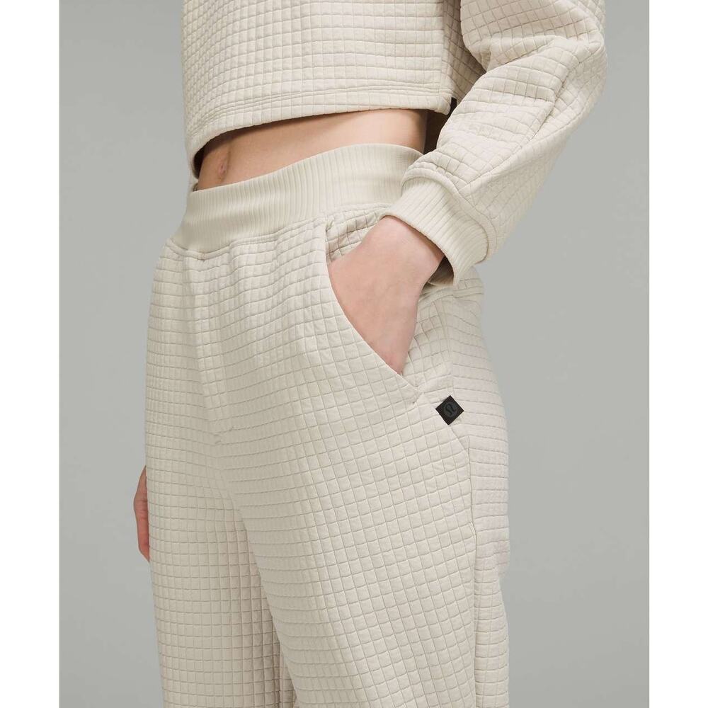 Lululemon Lab Textured Grid HR Jogger 28 Muslin Cream Size 0 Waffle Athleisure - Picture 3 of 10